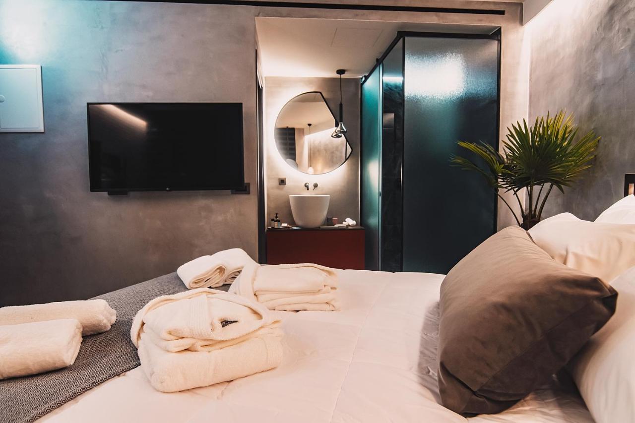 Project 3 Urban Chic Hotel 4*