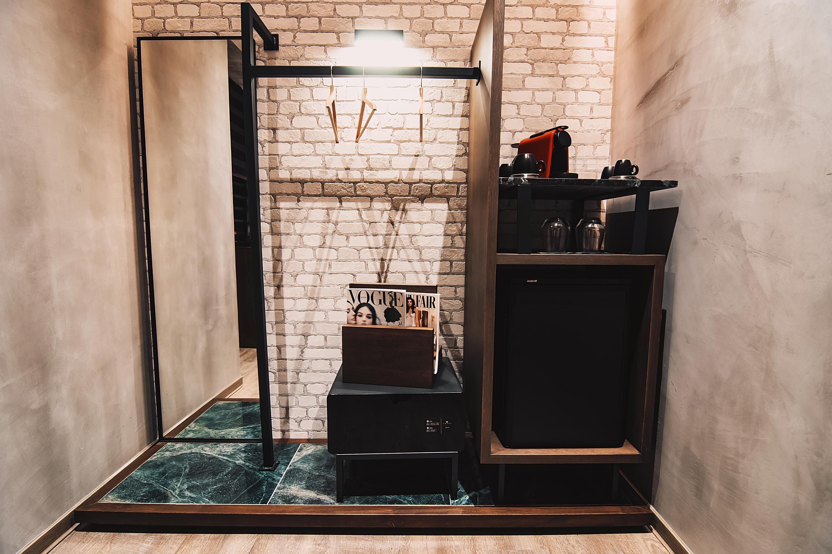 Project 3 Urban Chic 4*